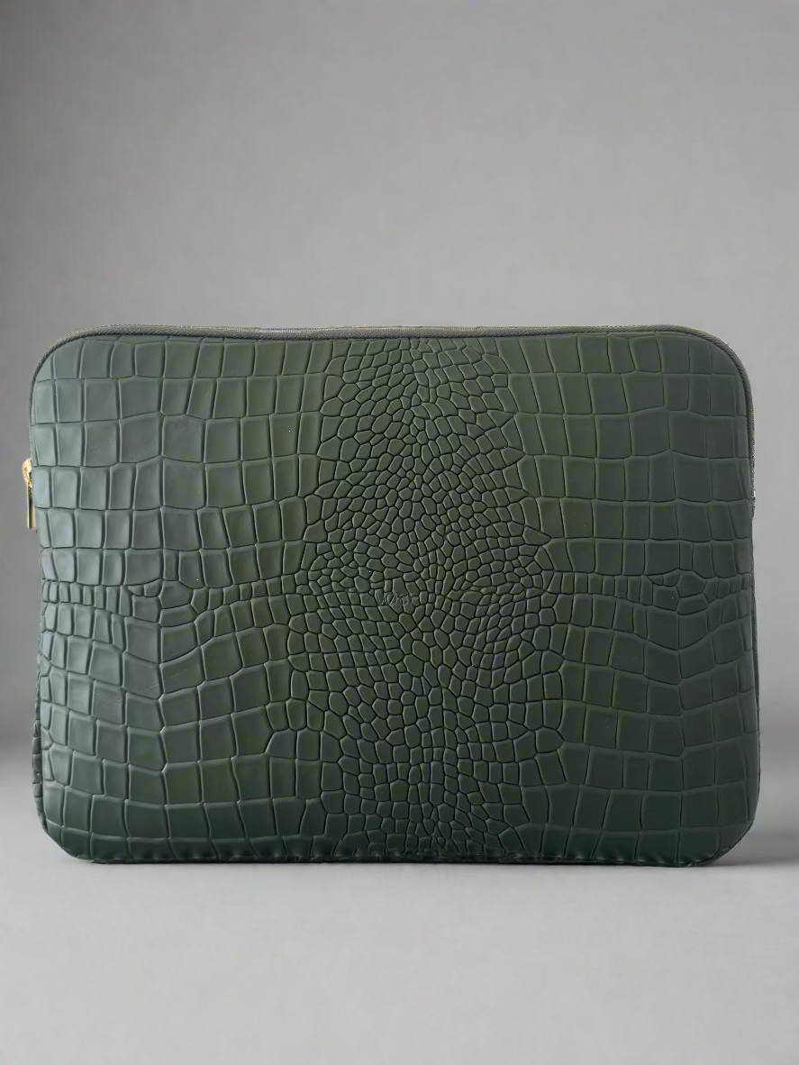 Laptop case croco brown