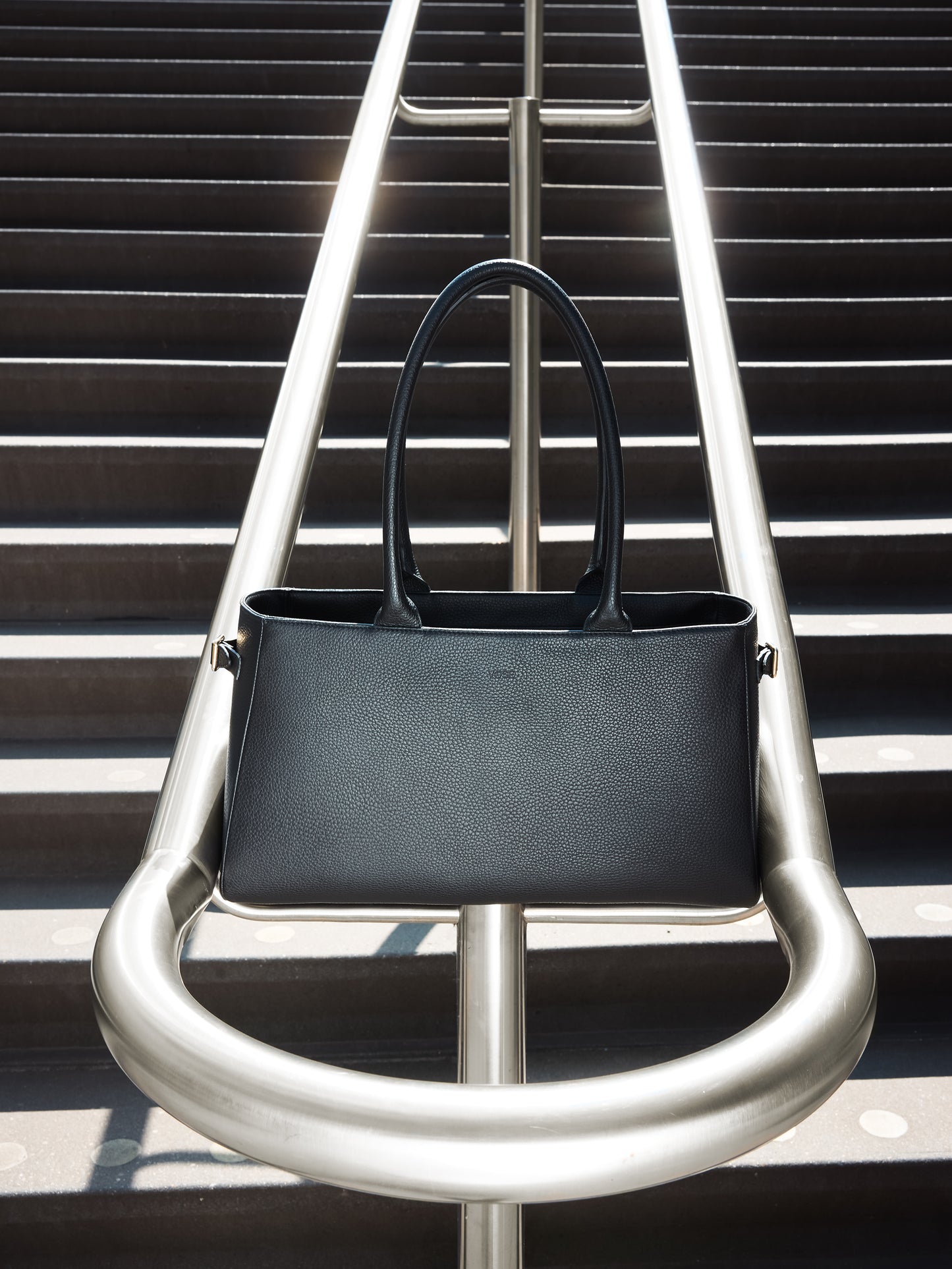 VOSE bag black